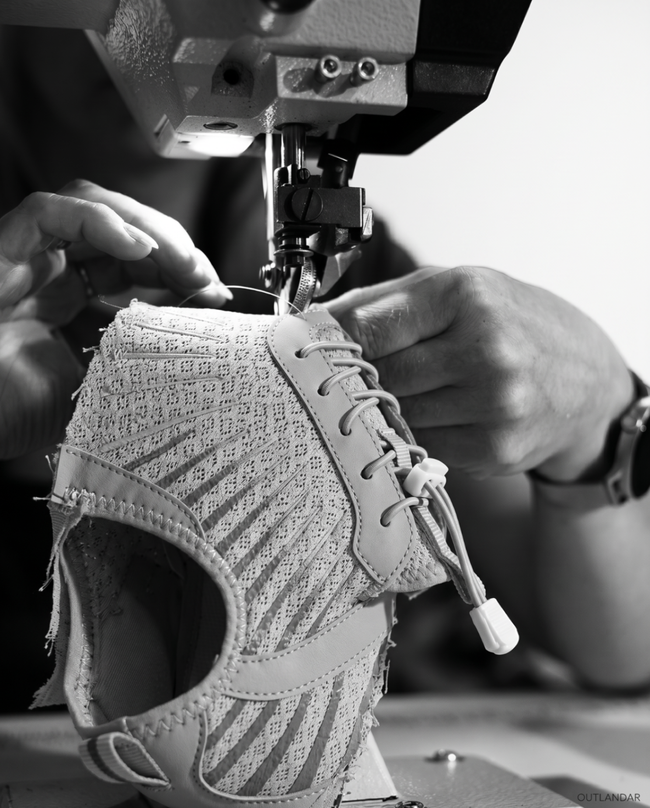 OUTLANDARS — Your Feet Deserve Comfort